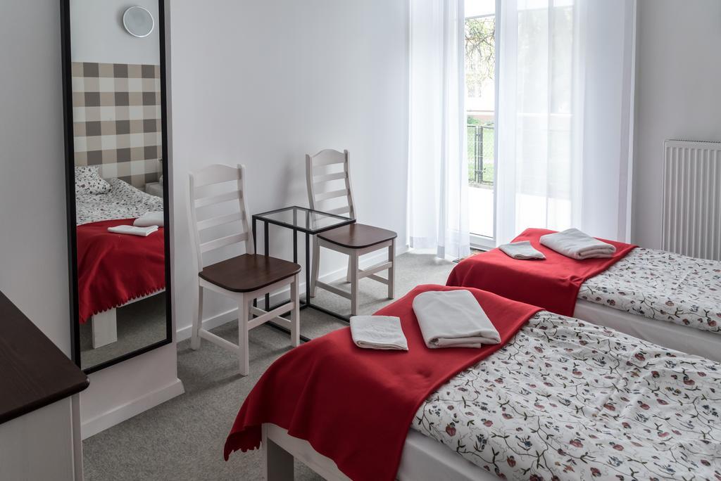 Albergue Ll20 Varsovia Exterior foto